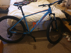 cross malvern 700c hybrid bike